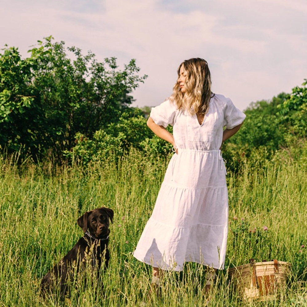 🌸Aritzia Decadence Organic Linen Dress🌸